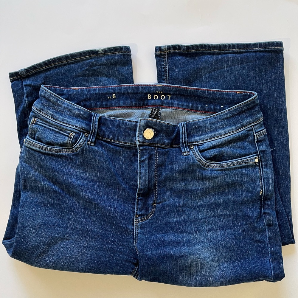 WHBM | BOOT CUT JEANS | SIZE 6 - Picture 4 of 13